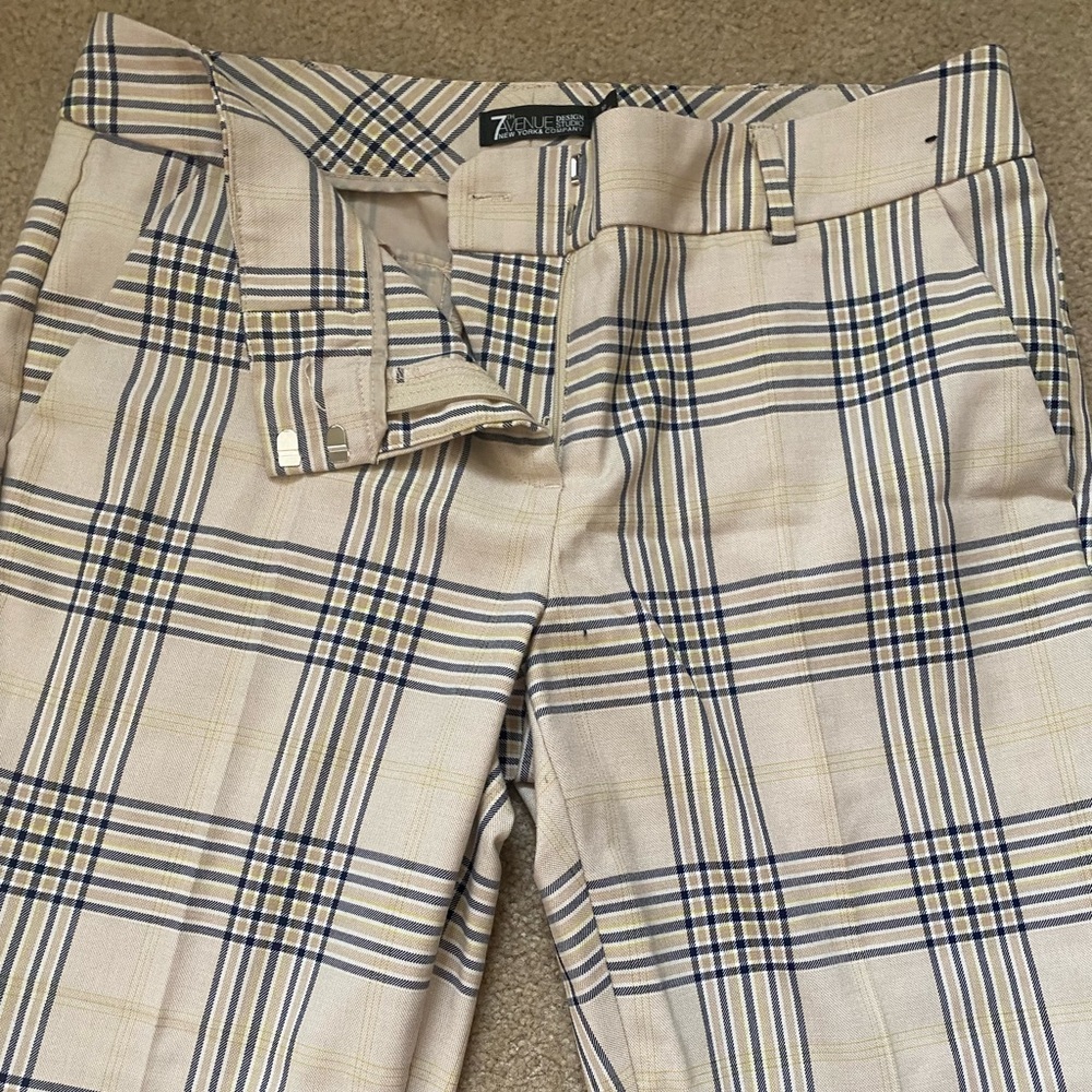 New York and Company size 10 average woman’s trousers